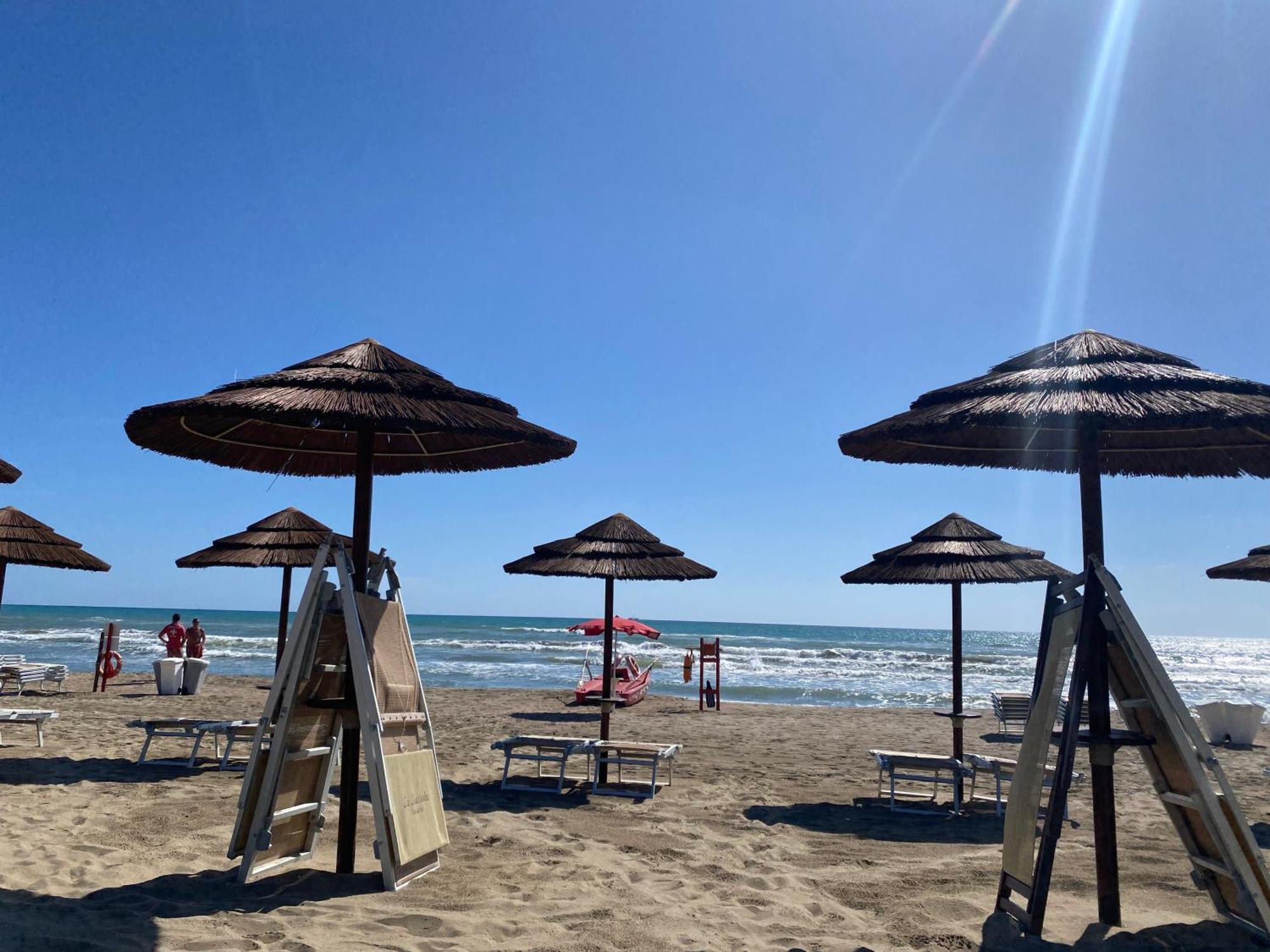 Alloggio Turistico Villa Camelia Lavinio Anzio Bagian luar foto